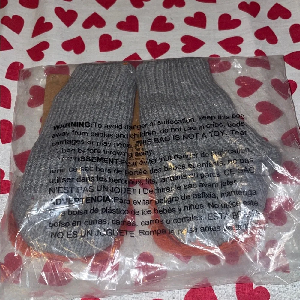 4/10🌻🌻Gray and Orange Leo lion zoocchini mittens (6-12 mos)